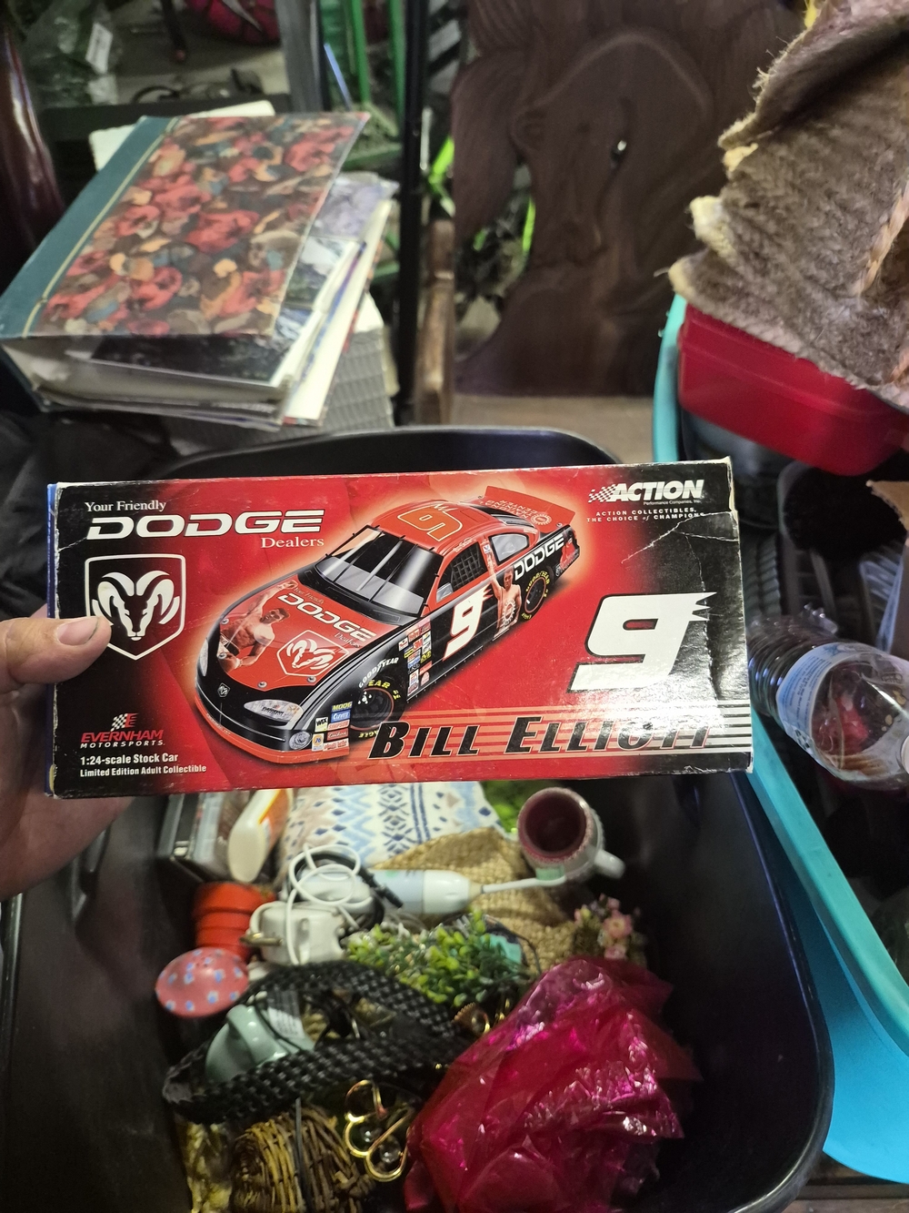 Bill Elliott #9 Dodge Red Die-Cast Race Car Toy